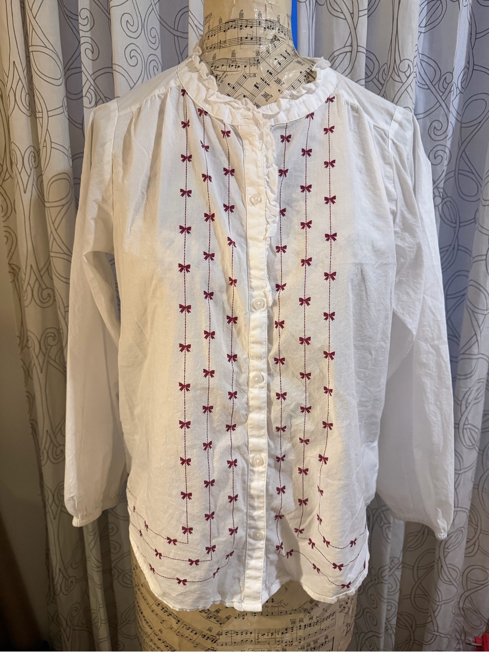 Lucky Brand White Button-Front Blouse with Red Embroidered Bows
